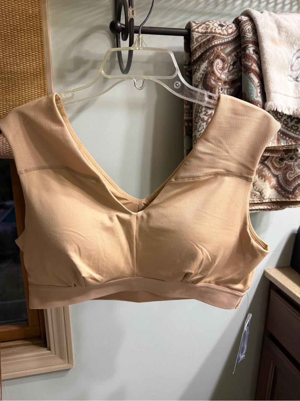 NWT Tommy Copper Wireless Bra With Shoulder Support Compression 2XL